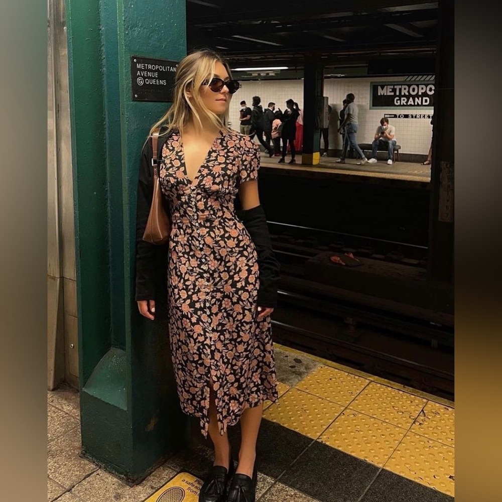 Realisation The Monica Silk Floral Midi Dress Fantasy Black Pink Small EUC - Picture 7 of 14